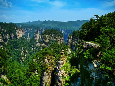 夏季海边度假：如何选择最适合的度假村