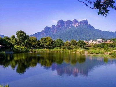 暗物质探测器捕捉宇宙幽灵粒子实录